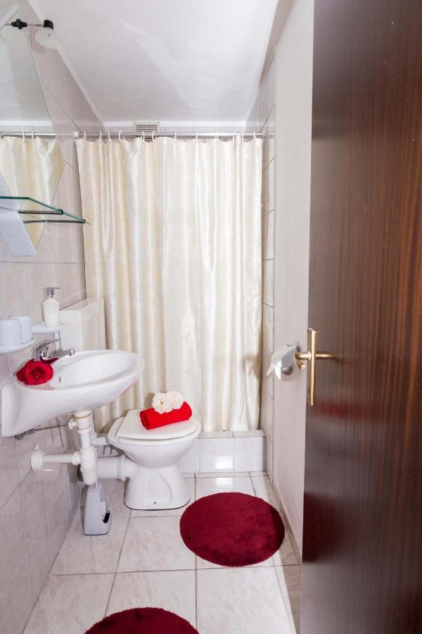 Apartments Ilak Трогир Экстерьер фото