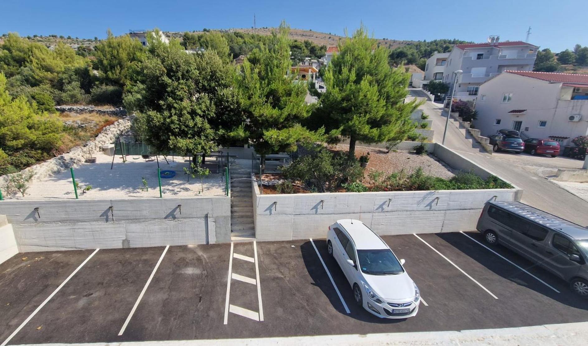 Apartments Ilak Трогир Экстерьер фото