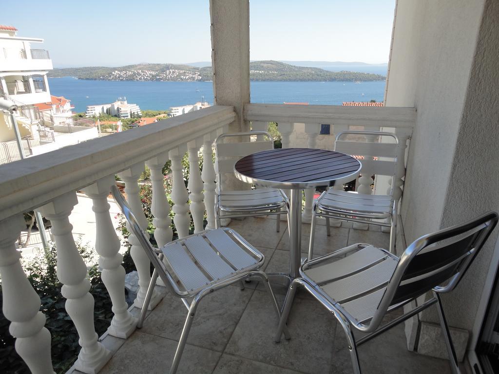 Apartments Ilak Трогир Номер фото